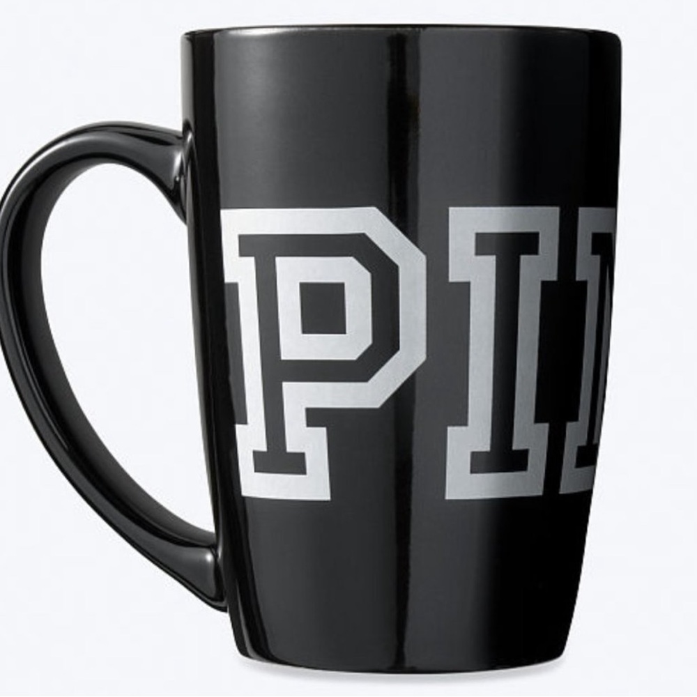VS PINK logo mug